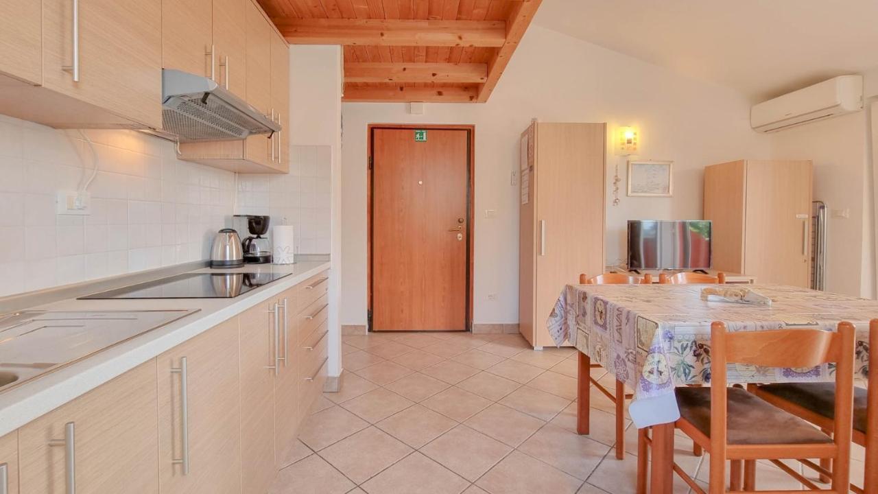 Ferienwohnung Carlo Lovrečica Exterior foto